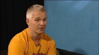 Ag labhairt le Alex Hijmans